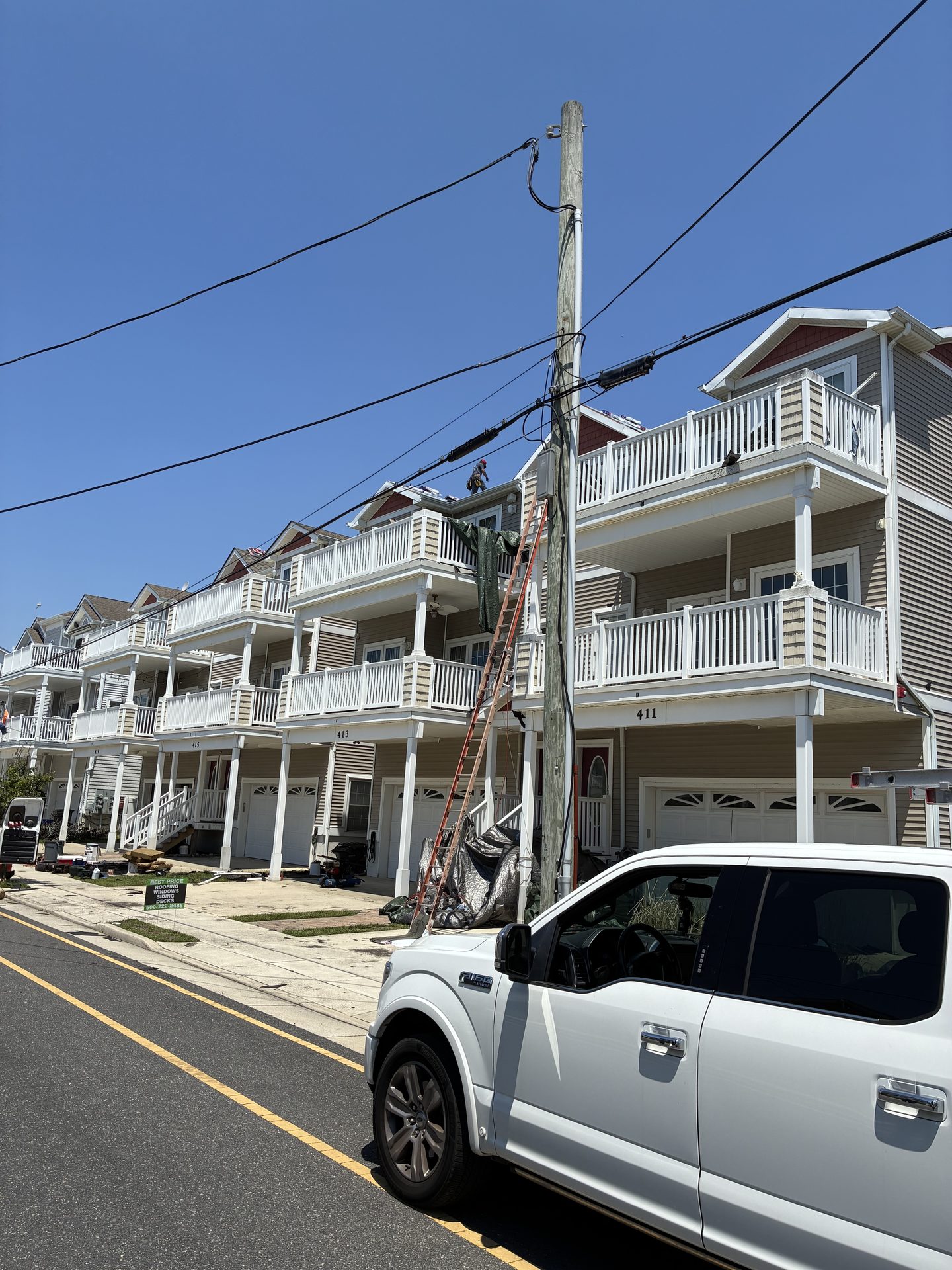 8-Unit Condominium Shingle Roof — Be Shore Exteriors