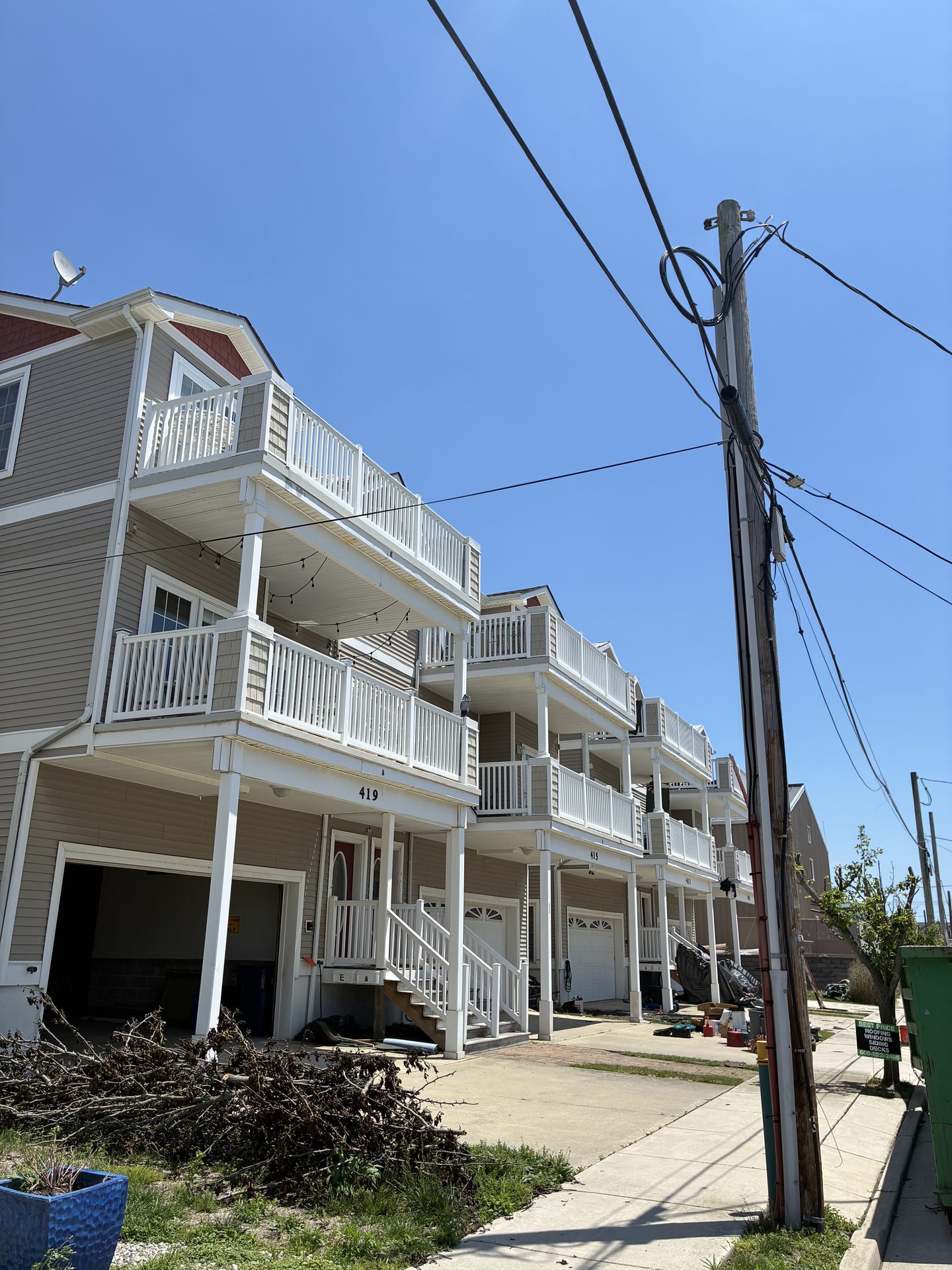 8-Unit Condominium Shingle Roof — Be Shore Exteriors