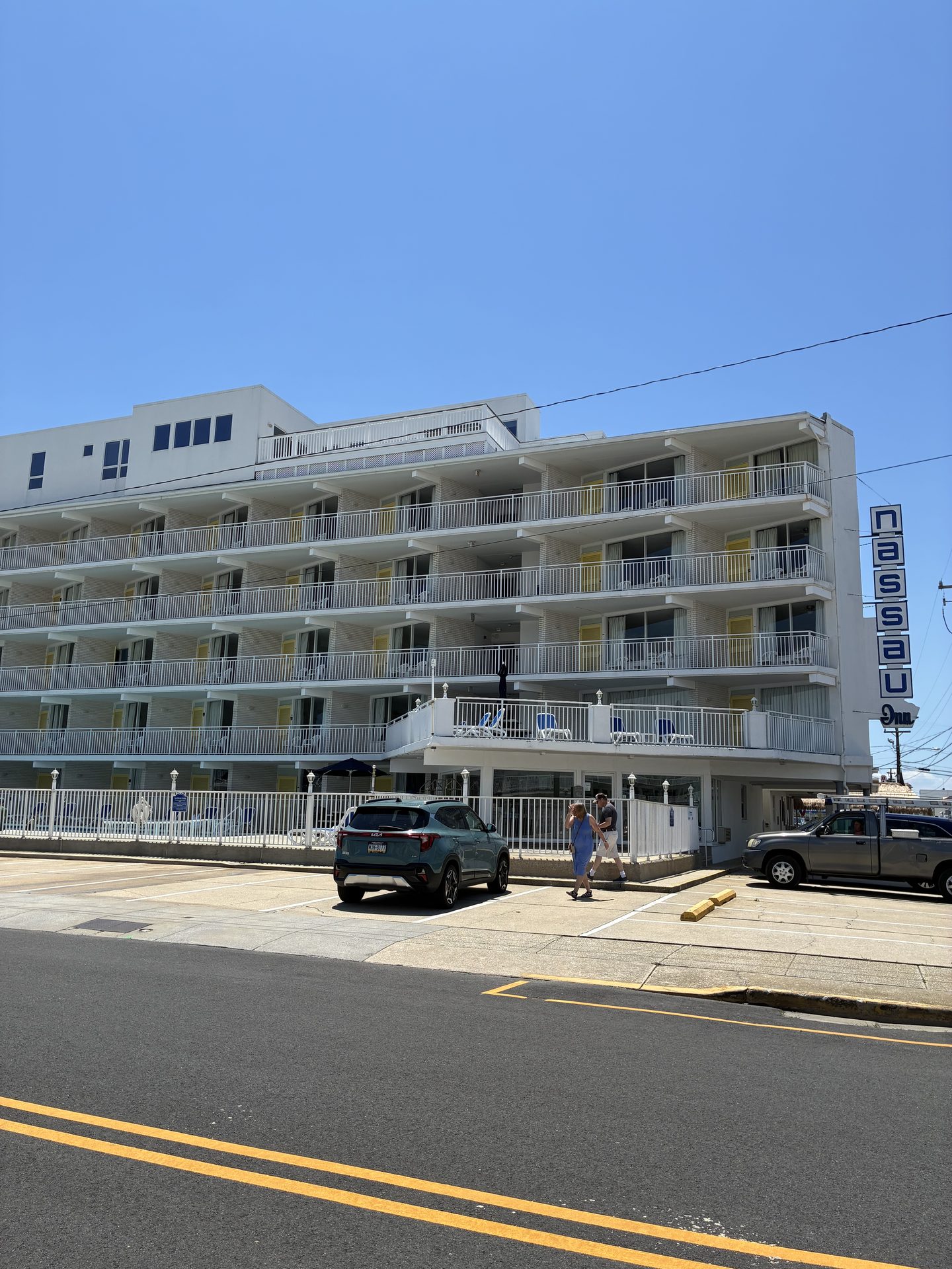 Flat Granulated Rubber Roof — Be Shore Exteriors