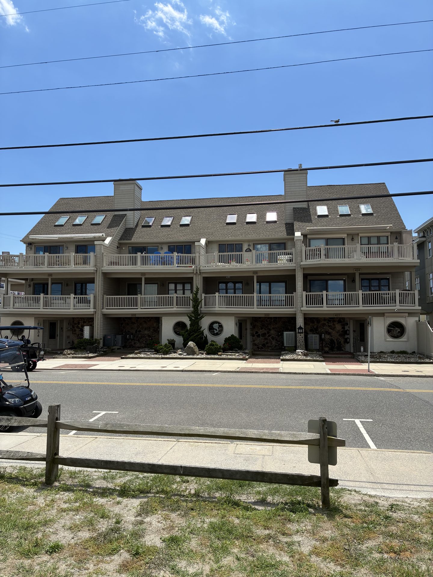 Weatherwood Shingles — Condominium — Be Shore Exteriors